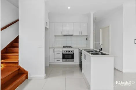 Property photo of 2/295 Camp Road Broadmeadows VIC 3047