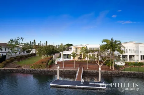 2030 The Circle, Hope Island, QLD 4212