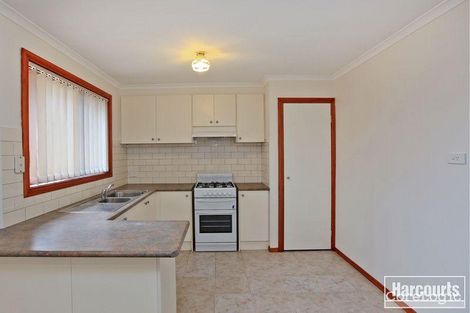 Property photo of 2 Rossi Close Pakenham VIC 3810