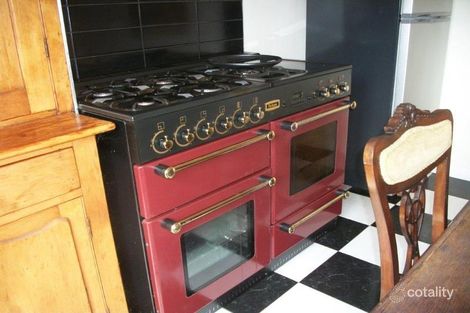 Property photo of 10 Badajos Street Ross TAS 7209