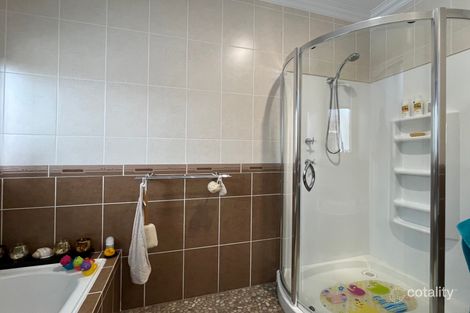 Property photo of 5 Pacific Avenue Tannum Sands QLD 4680