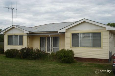 8 Cooper St, Blayney, NSW 2799