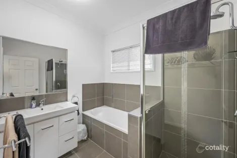 Property photo of 20 Monte Visto Court Mount Louisa QLD 4814