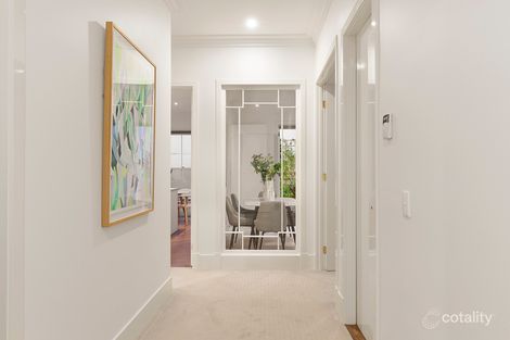 Property photo of 2/25 Sutherland Road Armadale VIC 3143