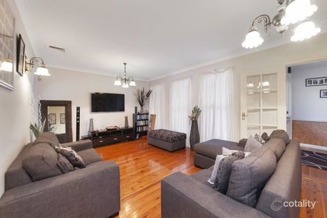 Property photo of 43 Mannow Avenue West Hoxton NSW 2171