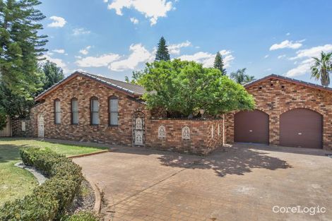 Property photo of 43 Mannow Avenue West Hoxton NSW 2171