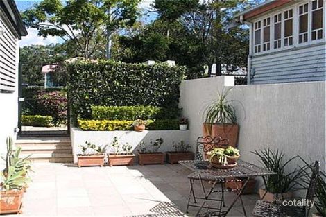 Property photo of 34 Sixth Avenue Bardon QLD 4065