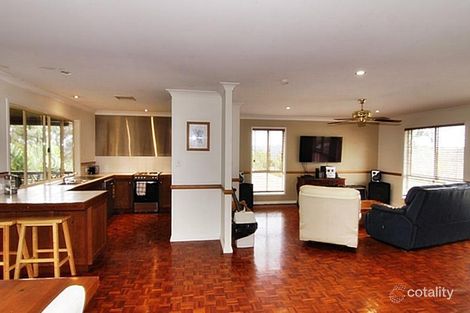 Property photo of 174 Alexander Drive Highland Park QLD 4211