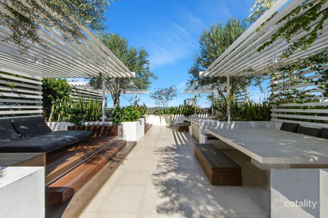 Property photo of 1501/19 Deshon Street Woolloongabba QLD 4102