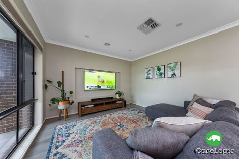 Property photo of 21 Ridings Road Googong NSW 2620