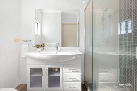 Property photo of 5/146 Clarence Road Indooroopilly QLD 4068