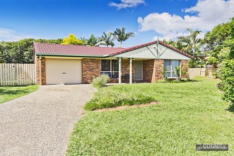 4 Newbury Cres, Lawnton, QLD 4501