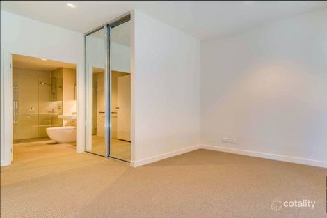 Property photo of 710/199 William Street Melbourne VIC 3000