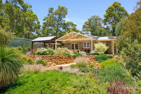 18 Casino Rd, Glen Forrest, WA 6071