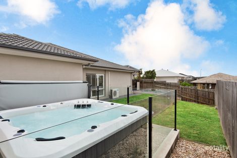 Property photo of 31 Morris Crescent Bellbird Park QLD 4300