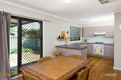 Property photo of 2 Eldershaw Drive Forest Hill NSW 2651