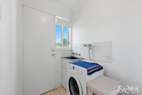 Property photo of 30C Kooba Street Griffith NSW 2680