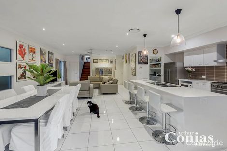 Property photo of 5 Bramble Terrace Red Hill QLD 4059