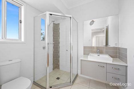 Property photo of 36 Essington Mews Leichhardt QLD 4305