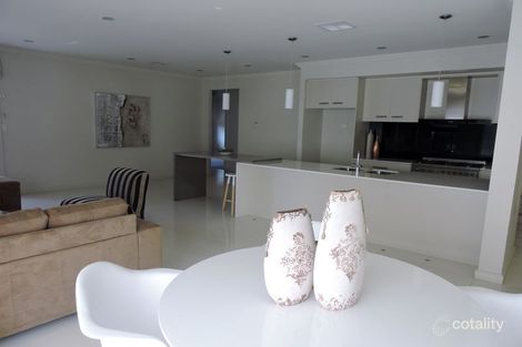 Property photo of 22 Crompton Drive St Clair SA 5011