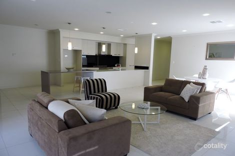 Property photo of 22 Crompton Drive St Clair SA 5011