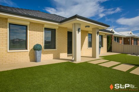 Property photo of 15 Syndicate Link Lake Coogee WA 6166