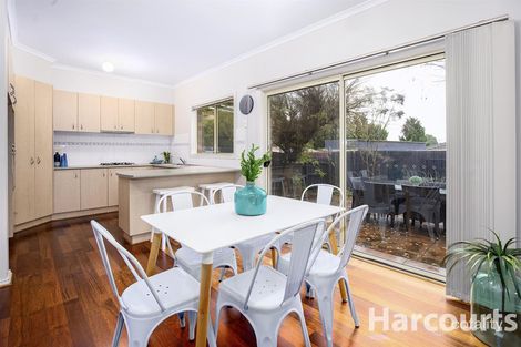 Property photo of 21 St Laurent Rise Knoxfield VIC 3180