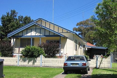 33 Queens Ave, Cardiff, NSW 2285