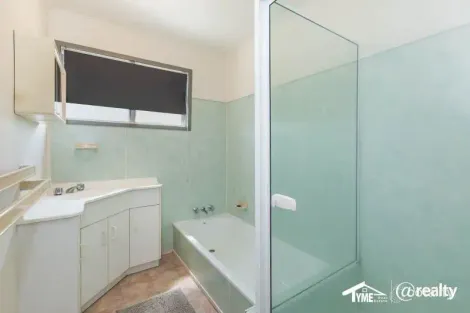 Property photo of 7 Oak Street Blackwater QLD 4717