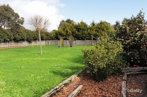 Property photo of 4 Hemphill Court Lancefield VIC 3435