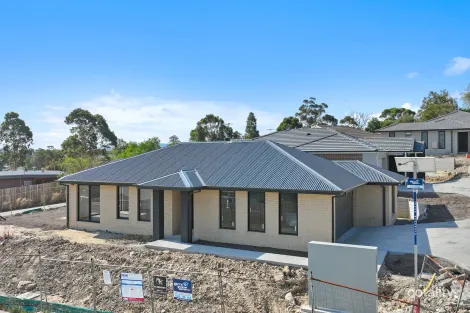 1/1 Mary St, Bunyip, VIC 3815