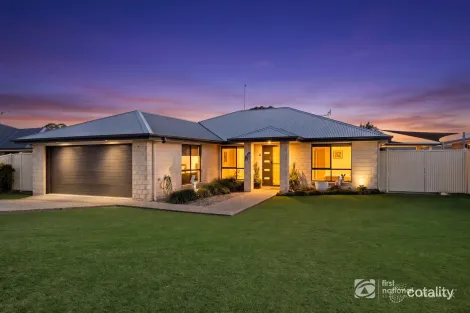 205 Ogilvie Rd, Womina, QLD 4370