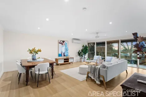 Property photo of 37 Herbert Street Mornington VIC 3931