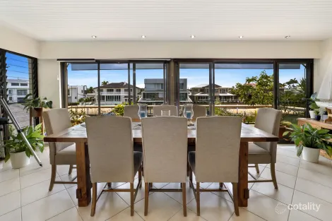 Property photo of 32 Buccaneer Court Surfers Paradise QLD 4217