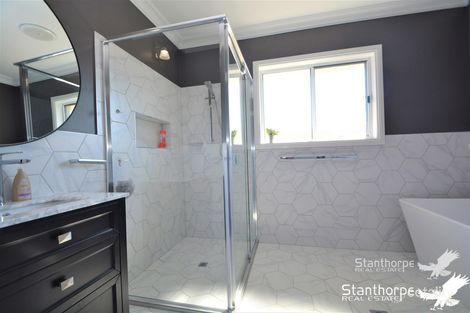 Property photo of 13 Pavilion Drive Stanthorpe QLD 4380