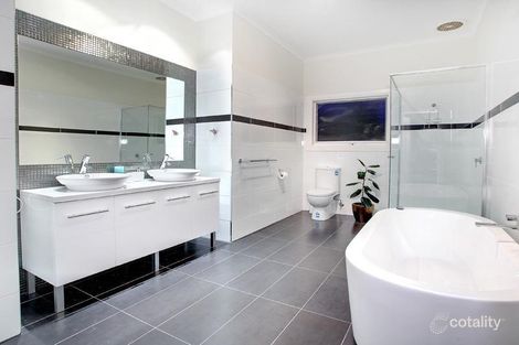 Property photo of 24 Clendon Close Mount Eliza VIC 3930