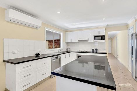 Property photo of 11 Hamilton Hume Parade Craigieburn VIC 3064
