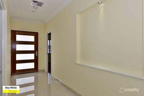 Property photo of 8 Rivelin Way Aveley WA 6069