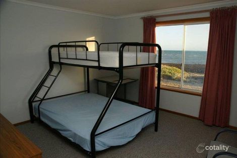 Property photo of 10 Fanflower Frontage Fitzgerald Bay SA 5601