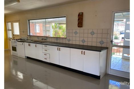 Property photo of 24 Warringah Street Everton Park QLD 4053