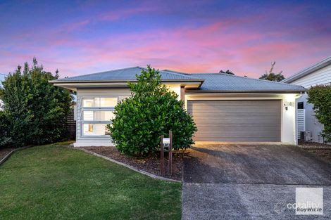 12 Ellabay Cres, Redland Bay, QLD 4165