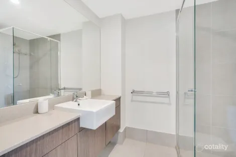 Property photo of 38/19 Shine Court Birtinya QLD 4575