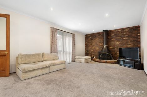 Property photo of 8 Alan Court Noble Park North VIC 3174