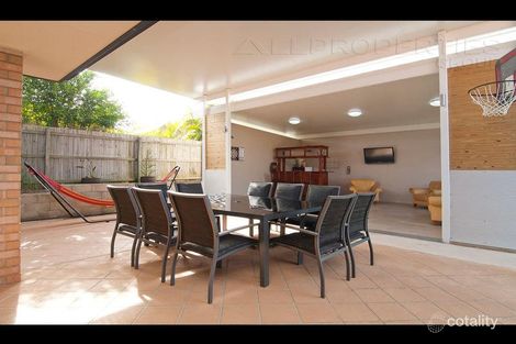 Property photo of 28 Daintree Drive Parkinson QLD 4115