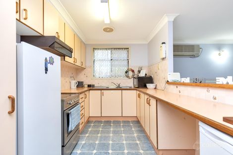 Property photo of 2A Illoura Street Hillvue NSW 2340