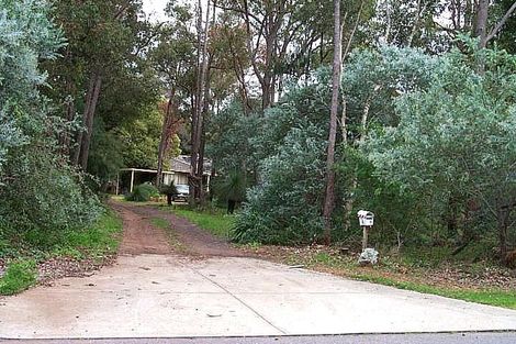 68 Jarrah Rd, Roleystone, WA 6111