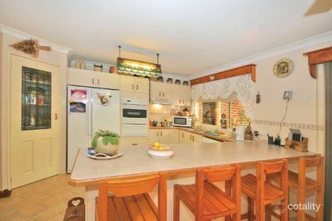 Property photo of 43 Yeramba Road Summerland Point NSW 2259