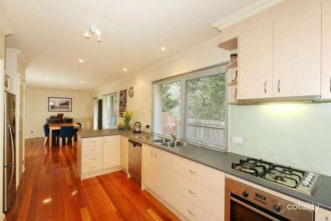 Property photo of 2/136 Tunstall Road Donvale VIC 3111