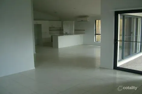 Property photo of 17 Conestoga Way Upper Coomera QLD 4209