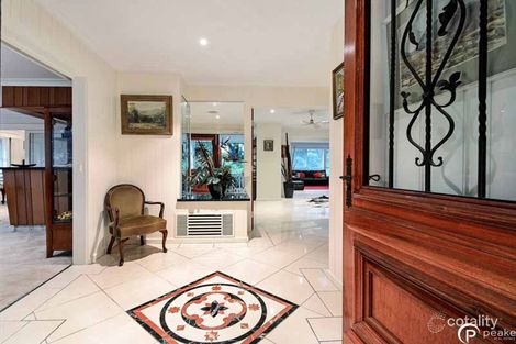 Property photo of 6 Casey Drive Berwick VIC 3806